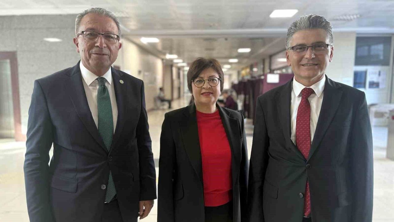 Kayseri Barosu'nda 3 adaylı seçim heyecanı