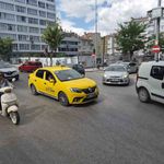 Elektrik kesintisi sebebiyle trafik ışıkları yanmayınca karışıklık meydana geldi