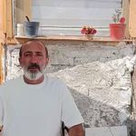 Küçük gölette 1,5 metrelik devasa balık yakaladı, mutluluğu kameraya yansıdı
