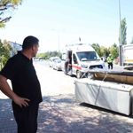Ambulansa yol vermek isterken kazaya neden oldu