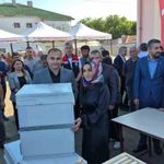 Arıcılara hibe destekli kovan dağıtımı yapıldı