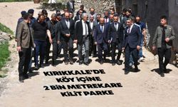 Kırıkkale’de köy içine 2 bin metrekare kilit parke