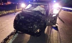 Ticari araç vince çarptı, 1’i ağır 3 kişi yaralandı