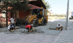 Yahşihan’da sokaklara kilit parke döşeniyor