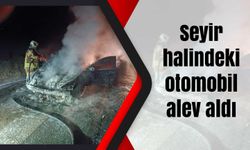 Seyir halindeki otomobil alev aldı