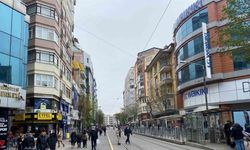 Eskişehir’de soğuk havanın etkisiyle kent merkezi sakinleşti