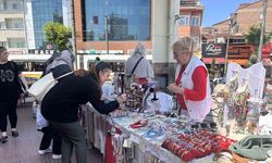 Kadınların ürettiği el emeği ürünler ev ekonomisine katkı sağlıyor