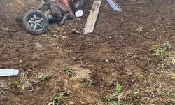 Kontrolden çıkan traktör şarampole yuvarlandı