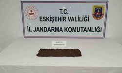 Narkotik ticareti yapmayı amaçlayan şüpheli jandarmadan kaçamadı