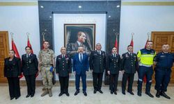 İl Jandarma Komutanı Demir ve jandarma personeli, Vali Aksoy’u ziyaret etti