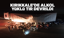 Kırıkkale'de alkol yüklü tır devrildi