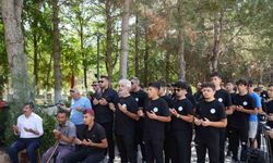Şehit Ömer Halisdemir kabri başında anıldı