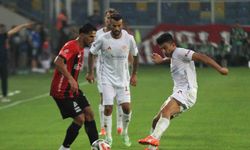 Trendyol Süper Lig: Gençlerbirliği: 0 - Antalyaspor: 0 (ilk yarı)