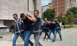 Ambulans kovalayan baba-oğul ters kelepçeli adliyeye sevk edildi
