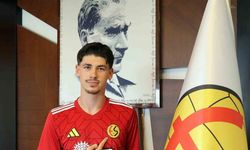 Eskişehirspor, 21 yaşındaki hücum oyuncusunu transfer etti
