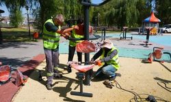Gölbaşı Belediyesi’nden parklara kapsamlı bakım ve yenileme çalışması