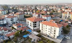 Mahallenin ortasındaki ahıra tepki