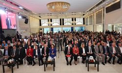 CHP Kırıkkale İl Kongresi Gerçekleşti: Onur Yüksel Bozdağ Güven Tazeledi