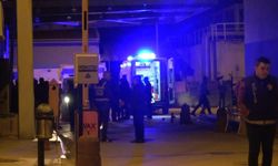 Otomobil belediyeye ait kamyona arkadan çarptı: 1’i bebek 3 yaralı