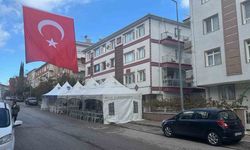 Şehit Cem Dolapci’nın evinin önüne taziye çadırı kuruldu