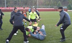 Hakeme saldırı kameraya yansıdı