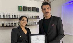 İzlediği filmden etkilenen kadın kendi işini kurup parfümör oldu