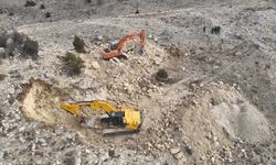 Kepçeyle tarihi eser arayanlara operasyon: 14 gözaltı