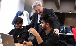 Akıl Küpü Kütüphaneleri dolup taşıyor