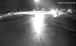 Konya'da 2 aracın çarpışma anı kameraya yansıdı