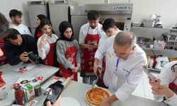 Şampiyon şeften uygulamalı pizza eğitimi