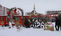 Yeni yılın ilk günü meydan soğuk havaya teslim oldu