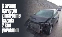 6 aracın karıştığı zincirleme kazada 2 kişi yaralandı