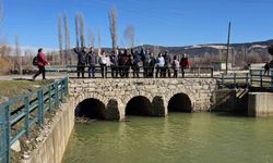 Kuruyan tabiat harikası yeniden suya kavuştu