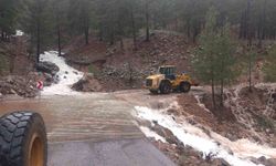 Sel, heyelan ve kar yağışına karşı yoğun mücadele