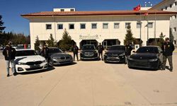 Oto hırsızlığı çetesi çökertildi: 11 gözaltı