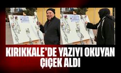 Yazıyı okuyan çiçek aldı: Yaşlı kadın hayatında ilk kez bu mutluluğu yaşadı