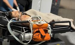 20 yaşındaki gencin, annesinin sevgilisini bıçaklayarak ağır yaraladığı adam öldü