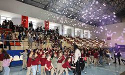 Çocuklar halk oyunlarıyla buluştu