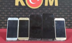 Ehliyet sınavında usulsüzlük yapan 4 şüpheli yakalandı