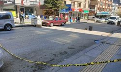 Kayınpeder ile damat arasındaki silahlı kavga kanlı bitti: 1'i ağır 2 yaralı