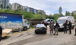 Kamyon altında kalarak vefat eden iki işçinin isimleri belli oldu