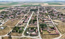 Adeta cetvelle çizilmiş 113 yıllık bu köyde çıkmaz sokak yok
