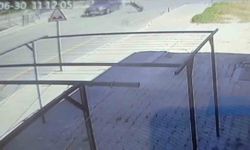 Otomobil ile motorlu bisiklet çarpıştı: 1 yaralı