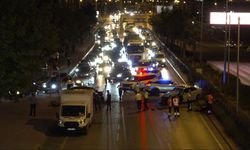 İki otomobil çarpıştı: 2 yaralı