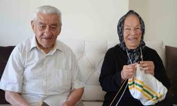Rüyası hayatına yön verdi, yarım asırdır çocuklar için örgü örüyor