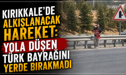 Yola düşen Türk bayrağını yerde bırakmadı