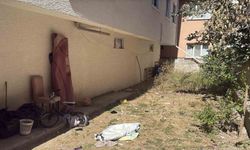 3'üncü kattaki balkondan aşağıya düşen 4 yaşındaki çocuk yaralandı