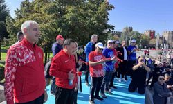 6. Yarı Maraton'da Halk Koşusu protokolün startı ile başladı