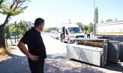 Ambulansa yol vermek isterken kazaya neden oldu