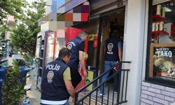 Polis ekiplerinden geniş çaplı okul çevresi ve servis denetimi